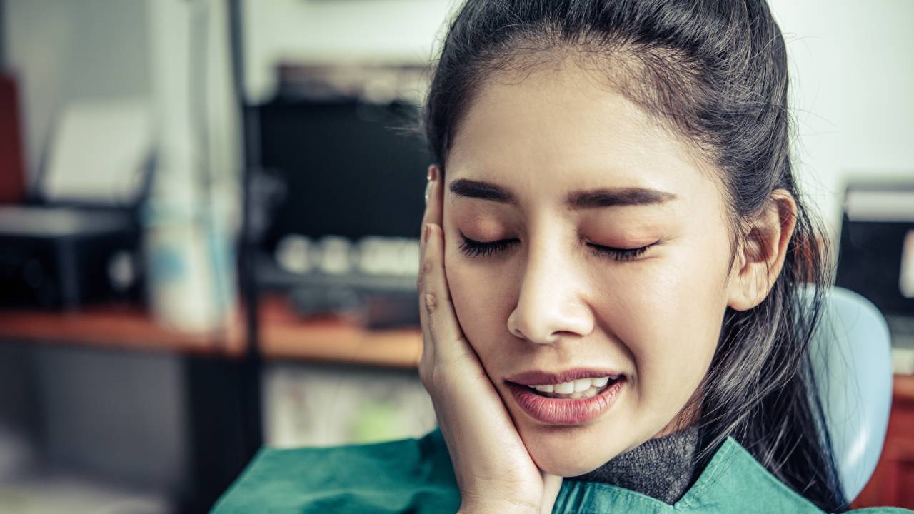 How Long Can You Really Wait With a Toothache?